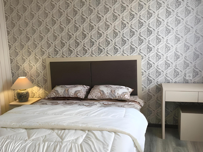 Others 3, Classic Comfy Studio Loft At Apartment Bintaro Icon, South Tangerang
