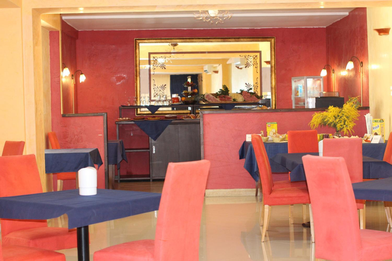 Food & Drinks 5, Costa antiga, Carbonia-Iglesias