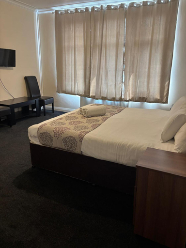 Bedroom 2, Ebers Hotel, Nottingham