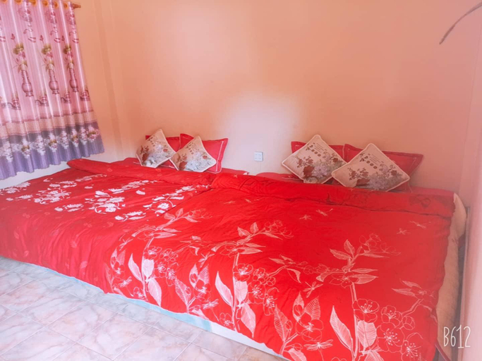Bedroom 2, Real Vang Vieng Backpacker Hostel, Vangvieng