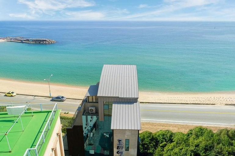 Others 4, Goseong Romiet Pension, Goseong