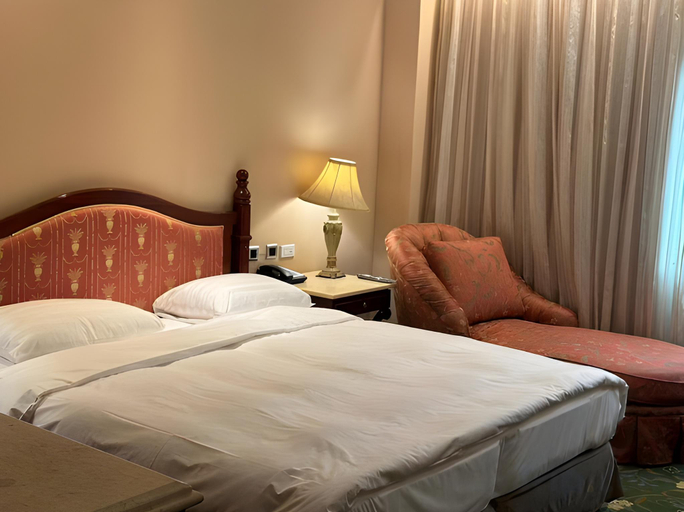 Bedroom 2, Grand Pleasure Spring Hotel, Taipei City