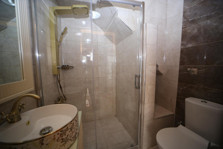 Bathroom 3, TESSERA HOTEL, Merkez