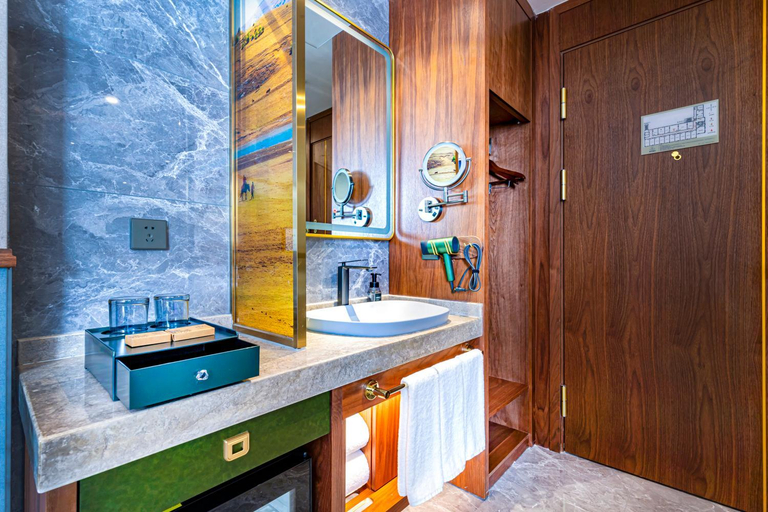 Bathroom 4, Nostalgia S Hotel (Kunming Dongfeng Square), Kunming