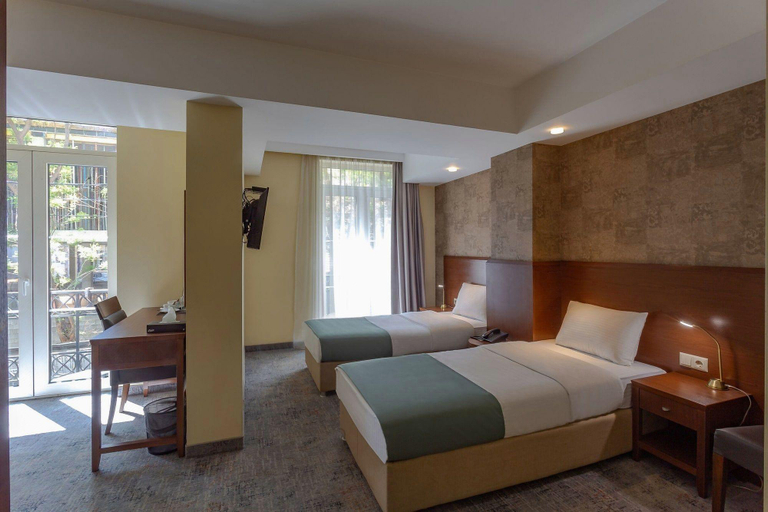 Bedroom 2, Opera Tbilisi Old Art Boutique Hotel, Tbilisi