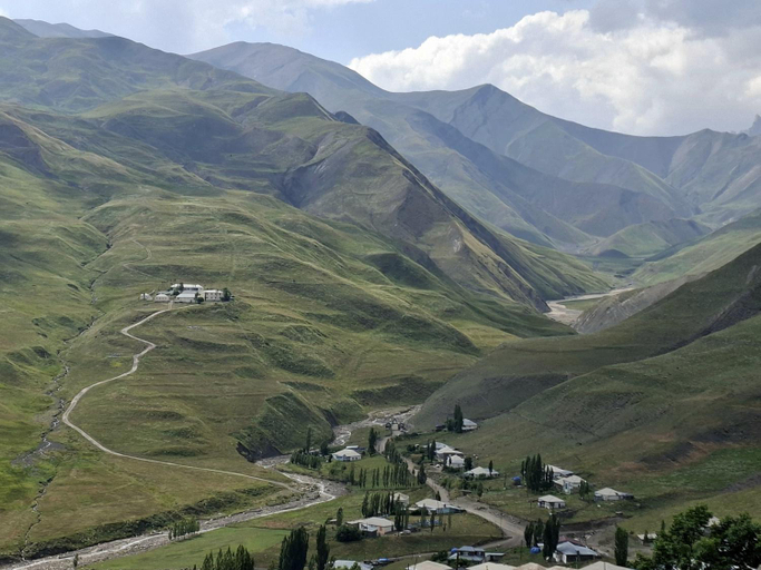 Others 4, Bazarduzu Kebir in Khinalig, Quba