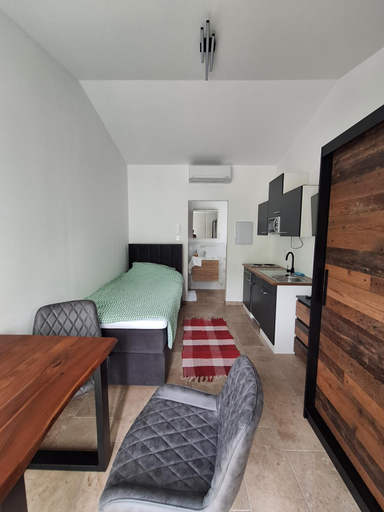 Bedroom 2, Weingut Buschenschank Schneiderannerl, Leibnitz