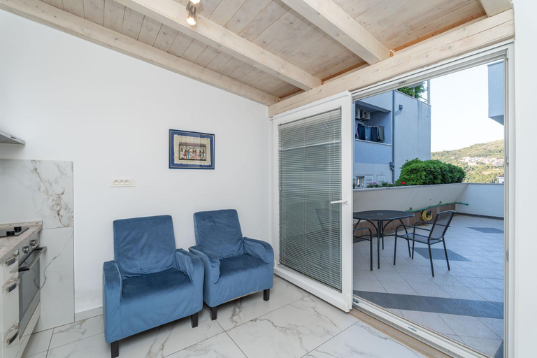 Others 2, Apartment Riki - Studio Apartment with Balcony and City View A2, Dubrovnik