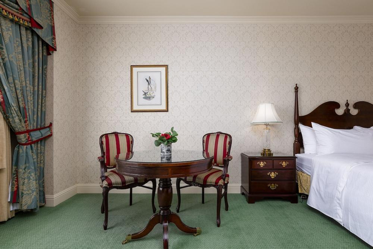 Bedroom 2, The Bristol Hotel Campbell San Jose, Santa Clara