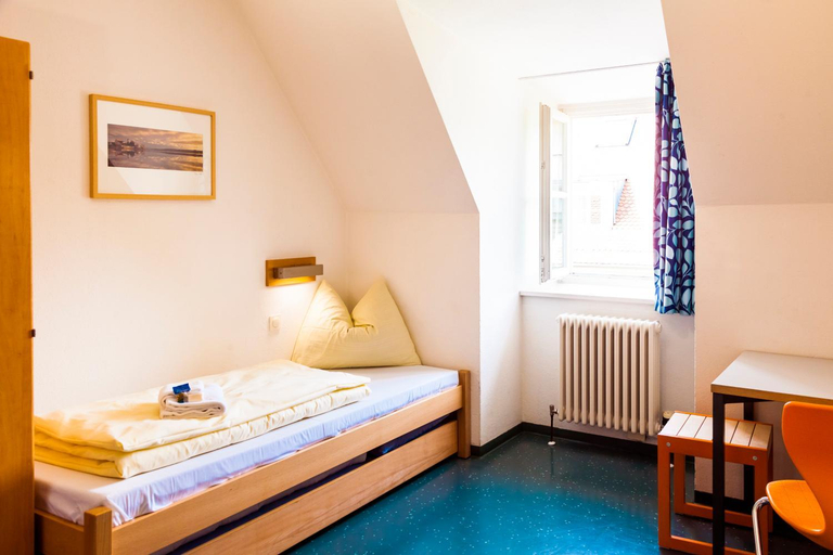 Bedroom 4, HI Youth Hostel Lindau, Lindau (Bodensee)