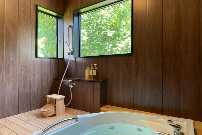 Bathroom 3, Lodge Free Run, Otari
