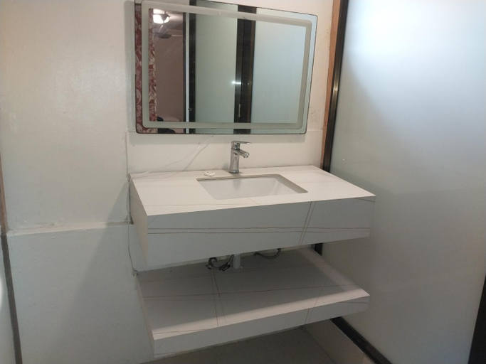 Bathroom 3, The Grand Melanesian Hotel, Ba