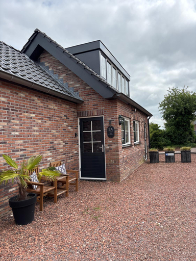 Others 3, B&B 'Op Eemdijk', Eemnes