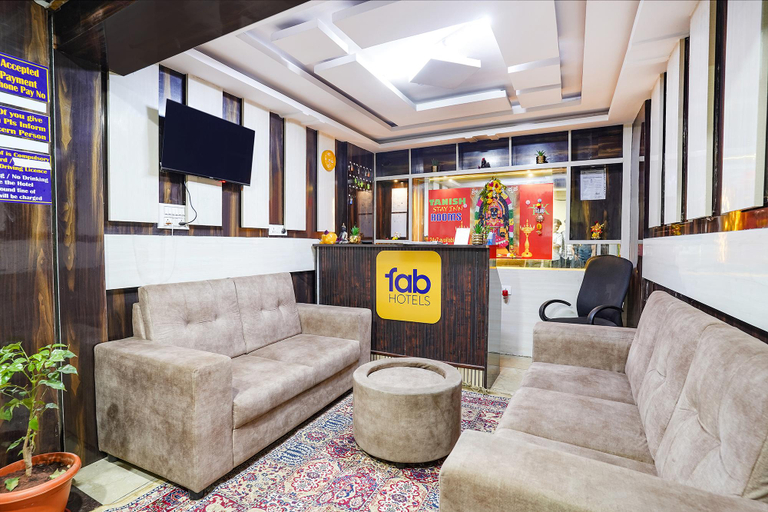 Reception 1, FabHotel Tanish Stay Inn - Koramangala Road, Bangalore