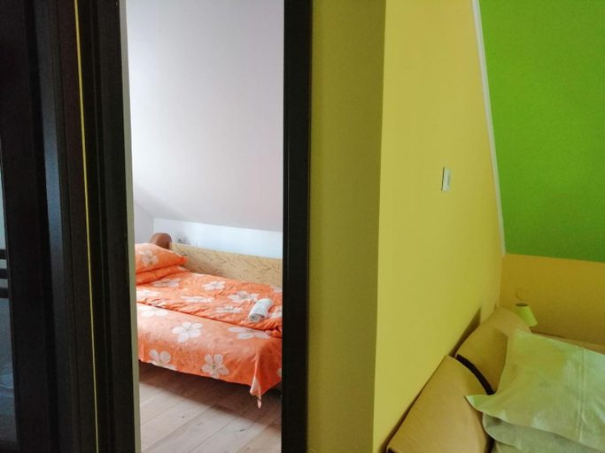 Others 5, Casa DDM Daniel, Busteni