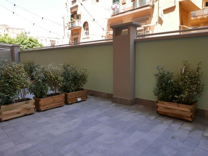 Others 3, Re Lazzarone Suite, Napoli