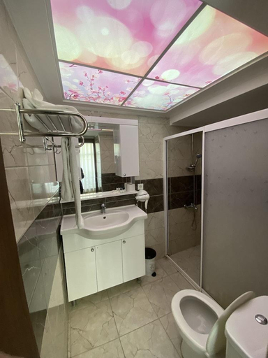 Bathroom 5, Elit Palace Hotel, Fatih