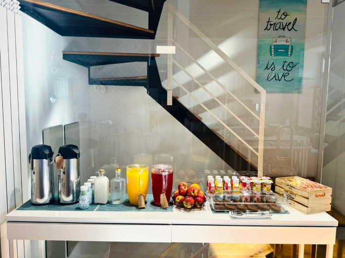 Food & Drinks 5, R3 Service Five Senses in Coimbra, Coimbra