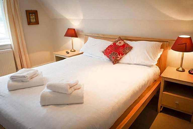 Bedroom 2, The Shoe Inn, Wiltshire