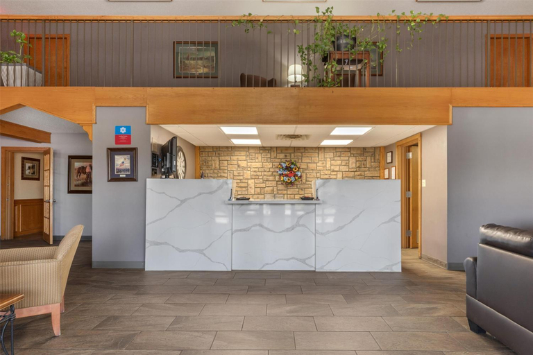 Public Area 3, SureStay Plus Hotel By Best Western Poteau, Le Flore