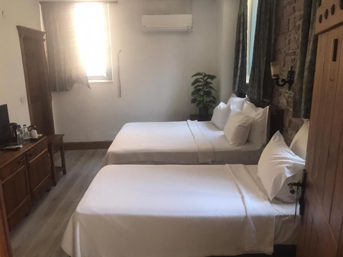 Bedroom 2, Villa Pietra Butik Otel, Ayvalık