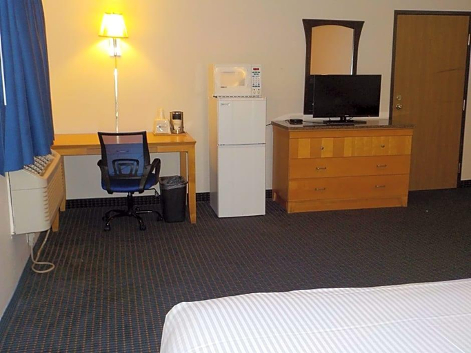 Bedroom 2, Spark by Hilton Norfolk, Norfolk