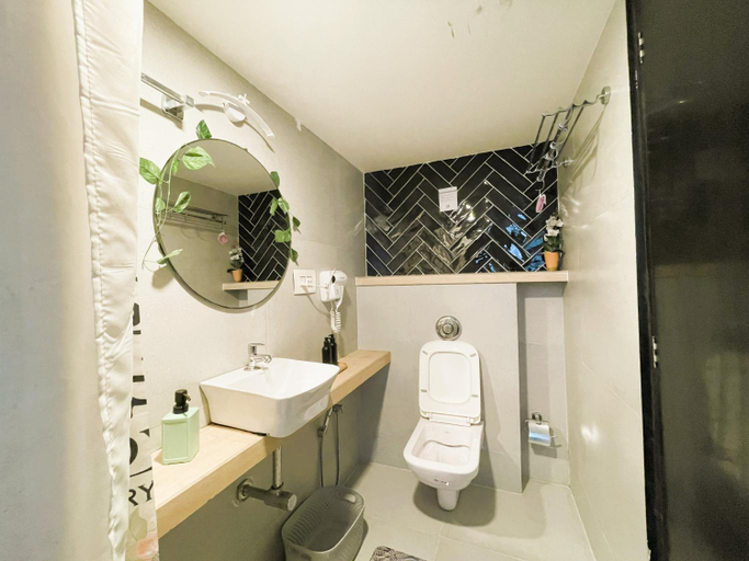 Bathroom 3, The Little Acres Cherai, Ernakulam