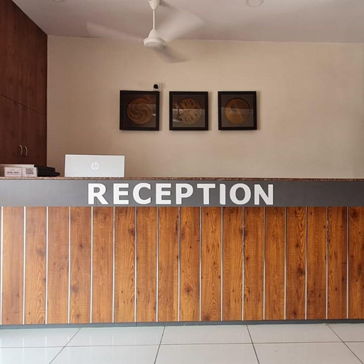 3, HOTEL TIRTH, Bharuch