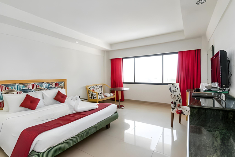 Bedroom 5, Hotel Savera, Chennai