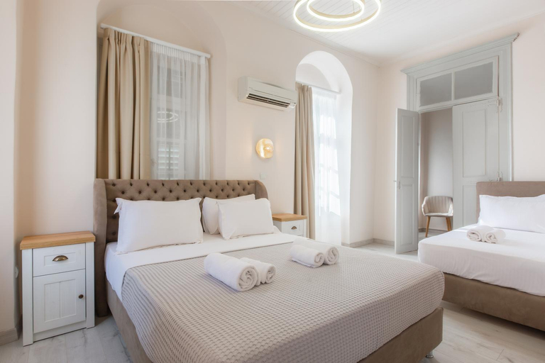 Others 2, Arsenale di Nafplio Rooms, Peloponnese
