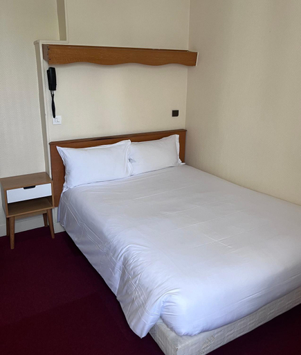 Bedroom 4, Hotel Paris Bercy, Paris