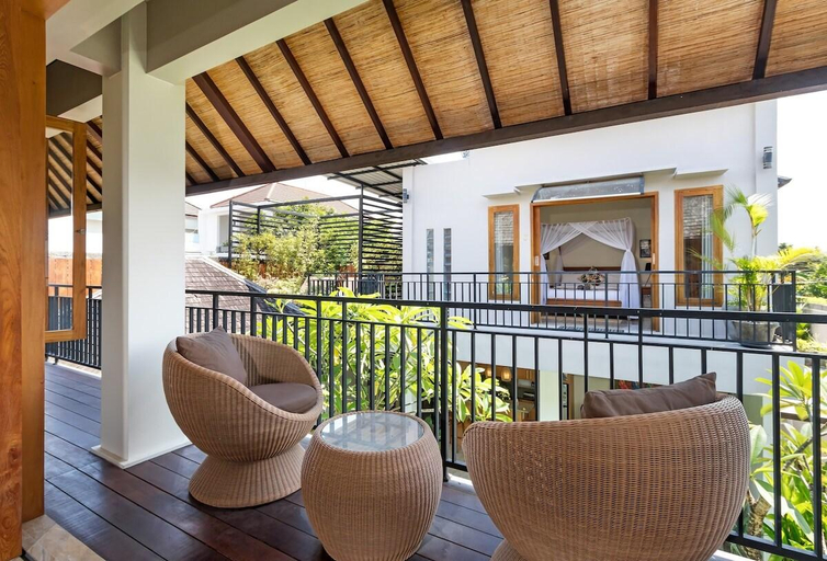 Others 5, Villa Amrina: Central 3BR Tranquility in Umalas, Badung
