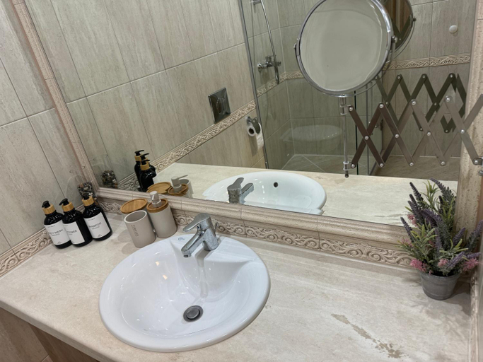 Bathroom 4, Relax Apartment in Varna South bay, Varna
