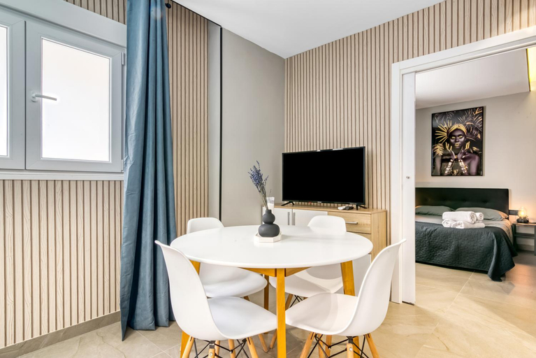 Others 5, City Scape Suites, Valencia