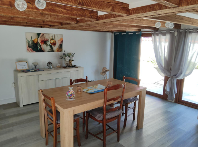 Others 5, Chambre d'hotes a mouleydier, Dordogne