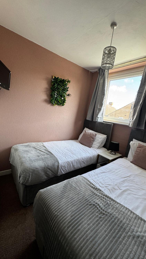 Bedroom 2, Bronte House - Blackpool, Blackpool
