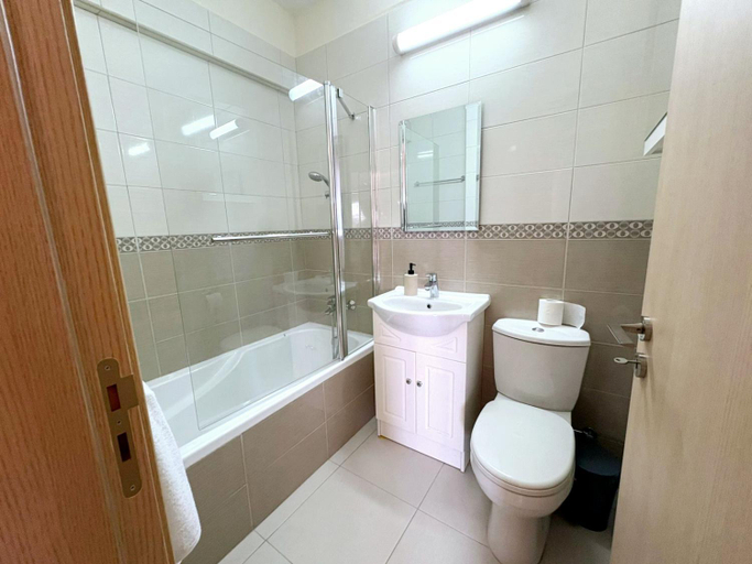 Bathroom 5, Sunrise Palette Suites, Larnaca