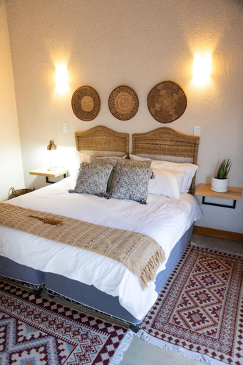 Bedroom 3, Ntoma House, Mopani