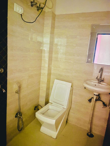 Bathroom 1, Hotel Diamond Star, Delhi