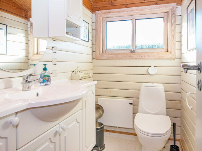 Bathroom 4, person holiday home in Lemvig, Lemvig