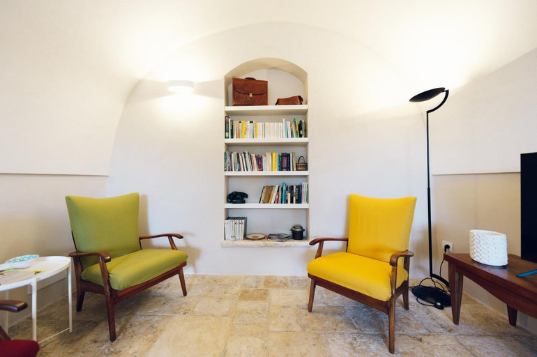 Public Area 2, Masseria Luigi Flora, Brindisi