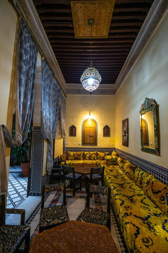 2, Saphiryad, Fès