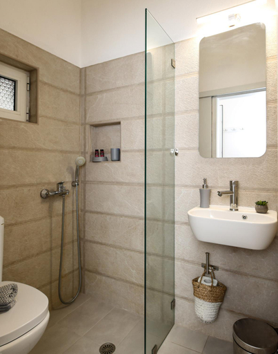 Bathroom 2, Kea Island, South Aegean