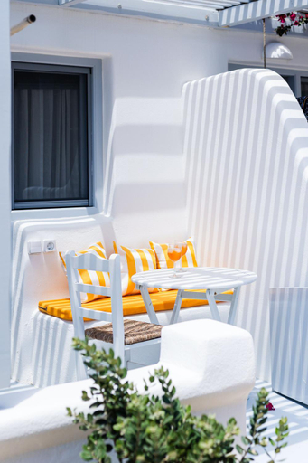 Facilities 4, Flisvos beach studios, South Aegean