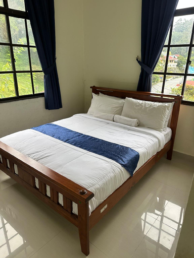 Bedroom, White Rose Apartment, Cameron Highlands