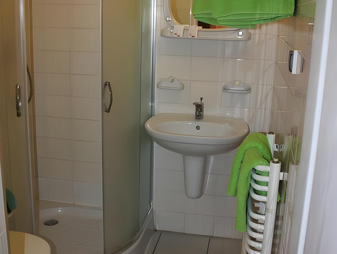 Bathroom 5, Harmonia, Biała Podlaska City