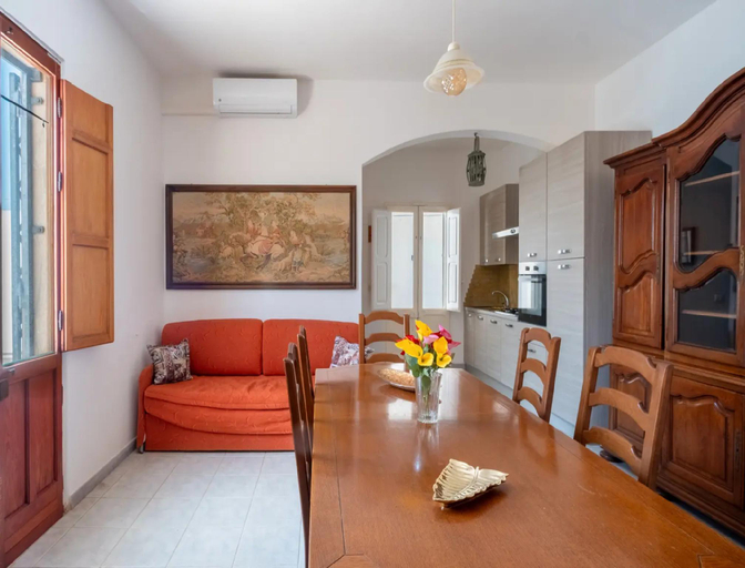 5, Charming Italian Villa in Torre Castiglione, Lecce