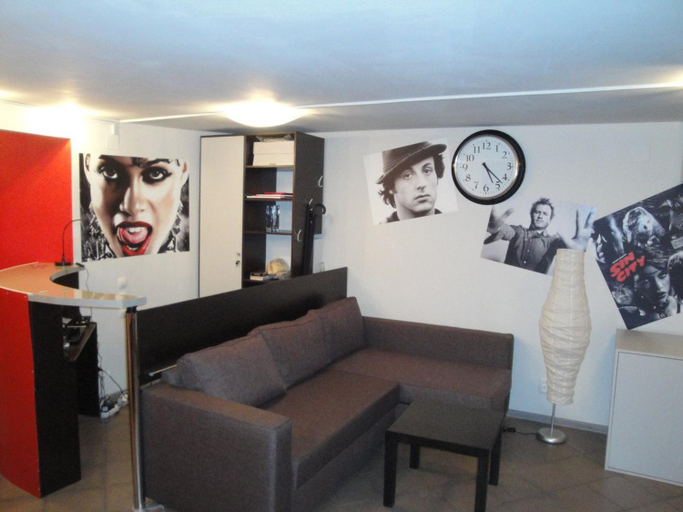 Others 5, Hostel Cinema, Sankt-Peterburg gorsovet