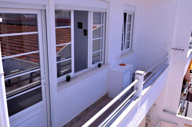 Others 4, Nelo Hostel, Caldas da Rainha