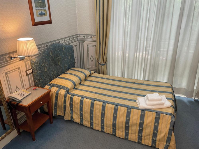 Bedroom 3, 시티 홀, Catania